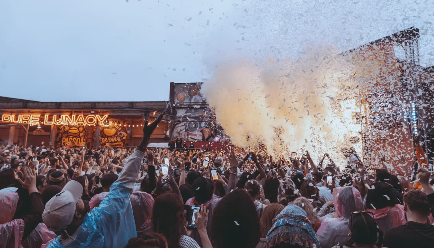 GIN & JUICE PRESENTS: OLD SCHOOL HIP-HOP OUTDOOR SUMMER BBQ - BIRMINGHAM 2025 at Luna Springs Digbeth 