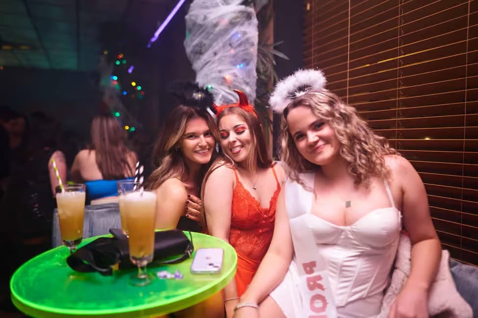 Halloween Pub Crawl London