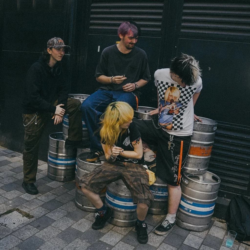 facepalm Cardiff Headliner
