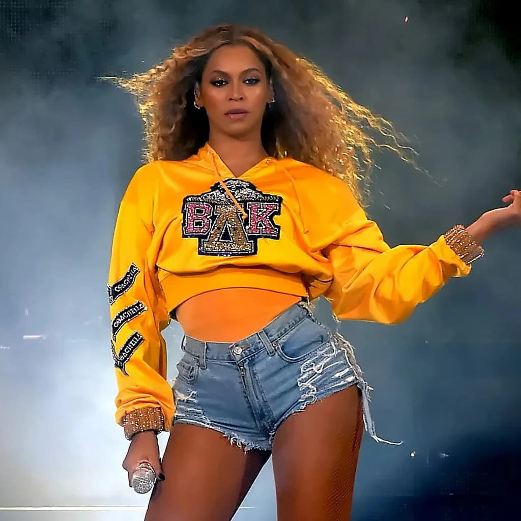 BEYHIVE Bottomless Brunch at Boxpark Liverpool