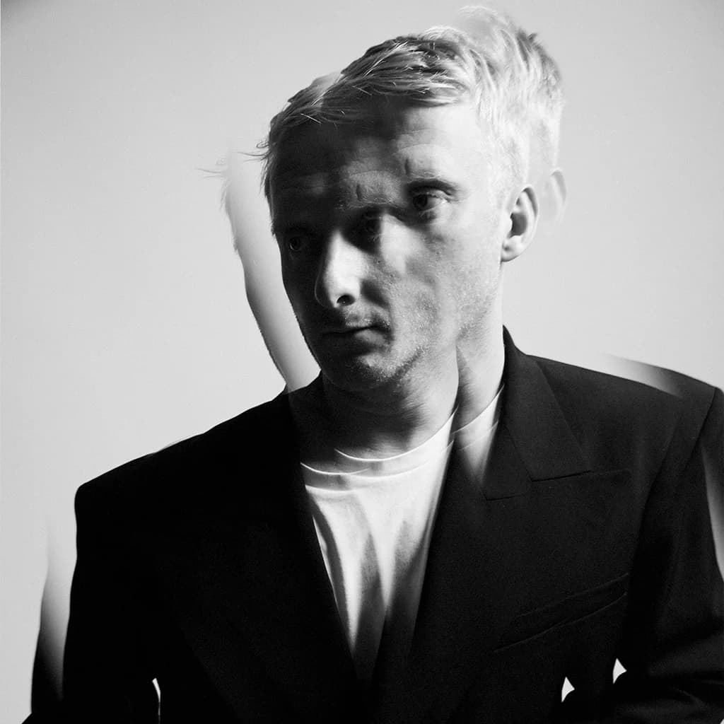 Seb Wildblood + Sonnee at YES