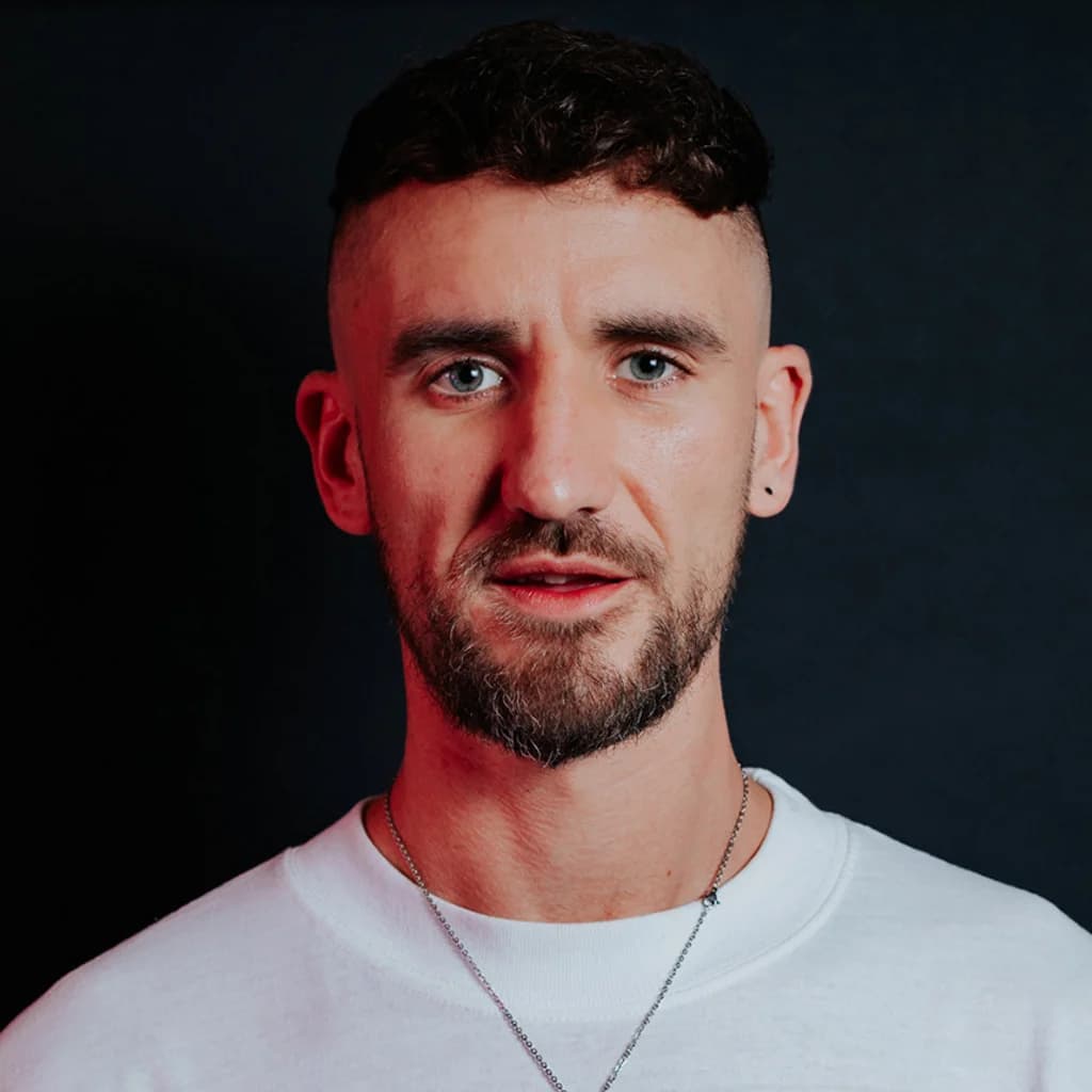 Billy Gillies - London at E1