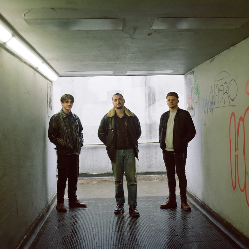 SHLUG // I Create Deathrays at Big Hands