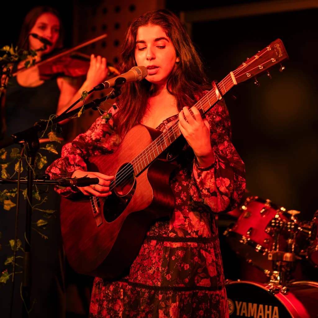 Women of Folk at Artefact