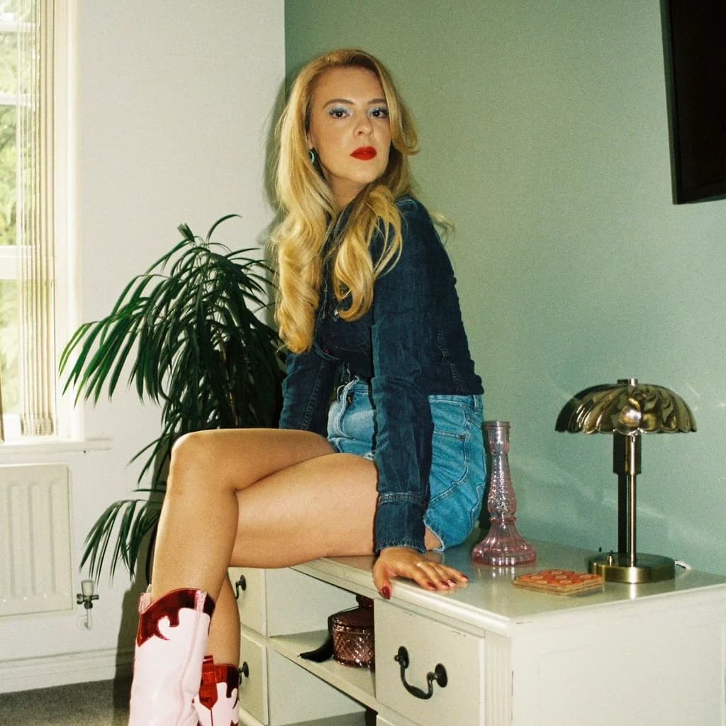 Ray Heart at The Sunflower Lounge