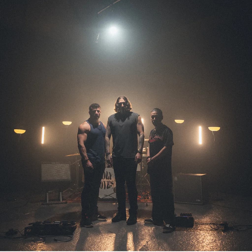 Holy Coves Manchester at Lions Den