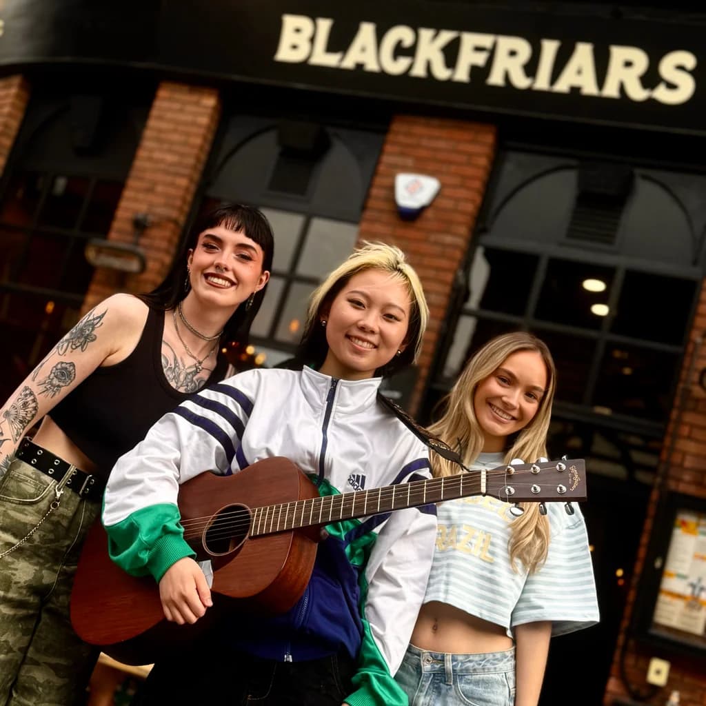 Ivy Chizi live @ Blackfriars at Blackfriars