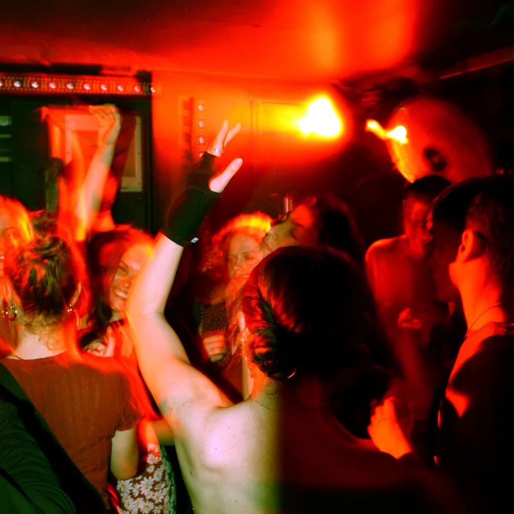 Offit x Squeeze - Bank Holiday Day Party! at Red Arch, Manchester