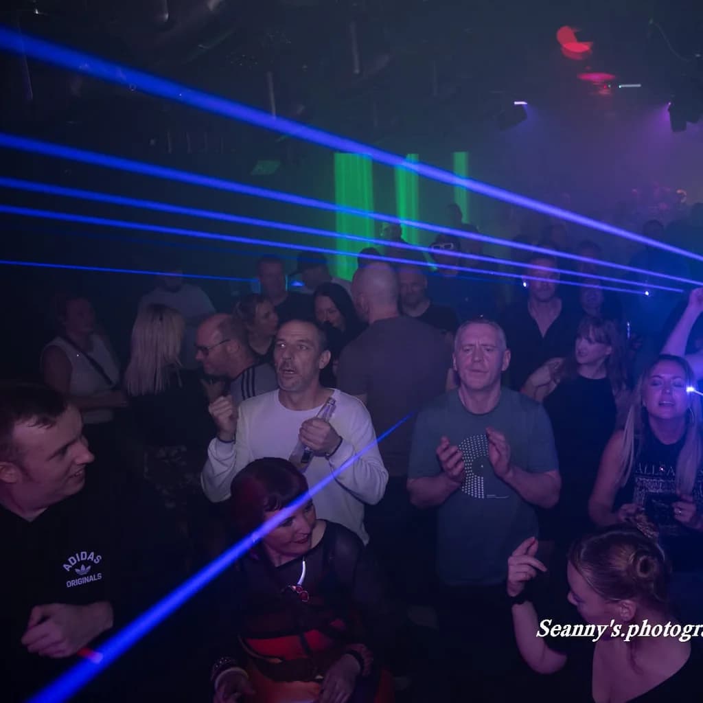 Unfazed 90s Day Rave - 3rd Oct