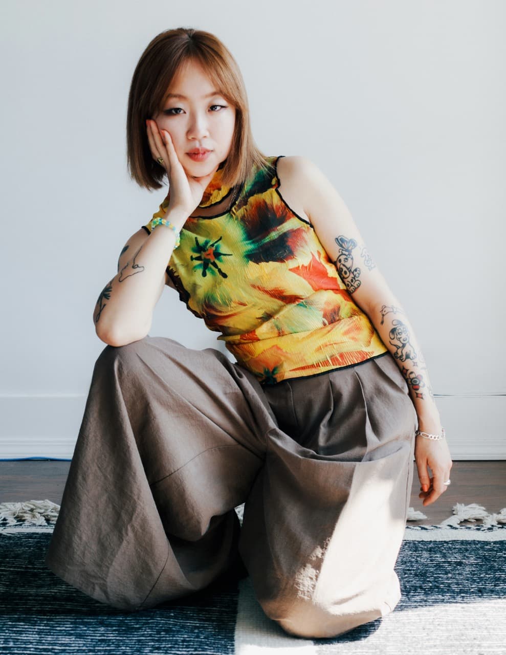 The Mirror Dance x Field Notes: Yu Su at Sneaky Pete's