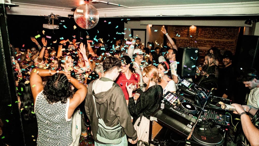 All Day Long - House & Disco by the canal at Two More Years