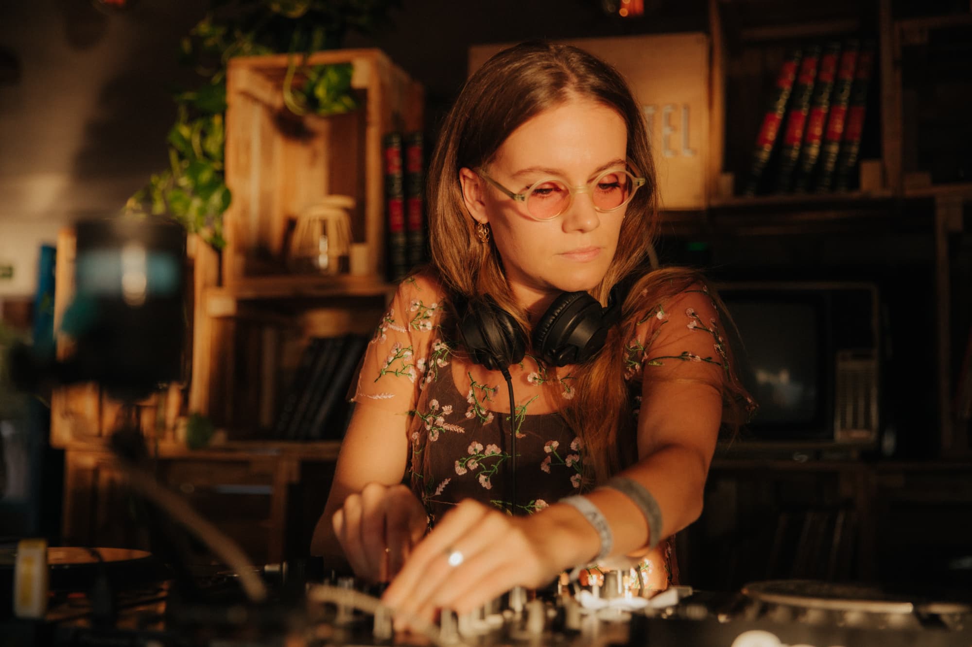 Earth Groove with Poly-Ritmo at Fox And Firkin.