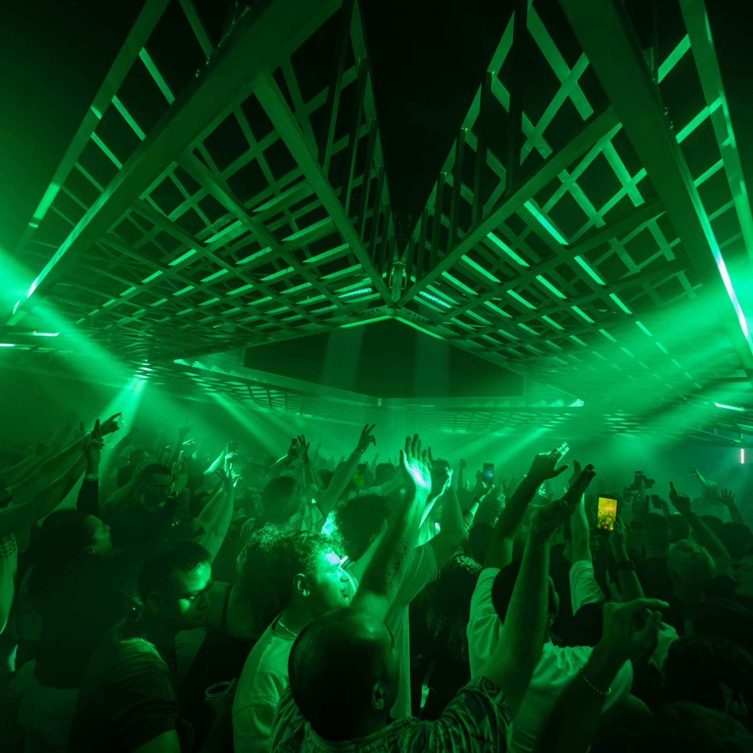 ​CITIZENS VOL.6: Sam Supplier, PHIL HARRIS, COMP WINNERS + MORE