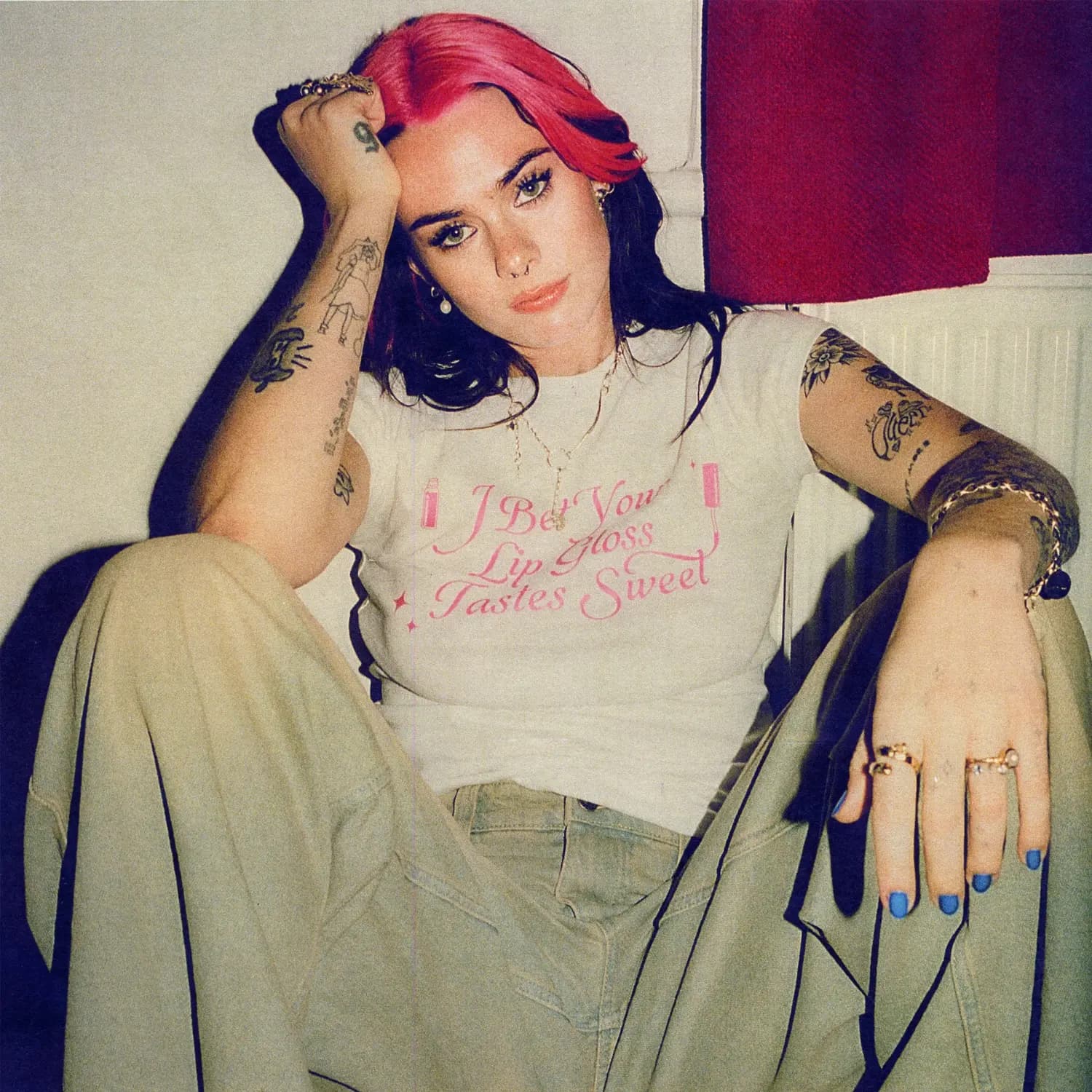 girli: Live + Signing