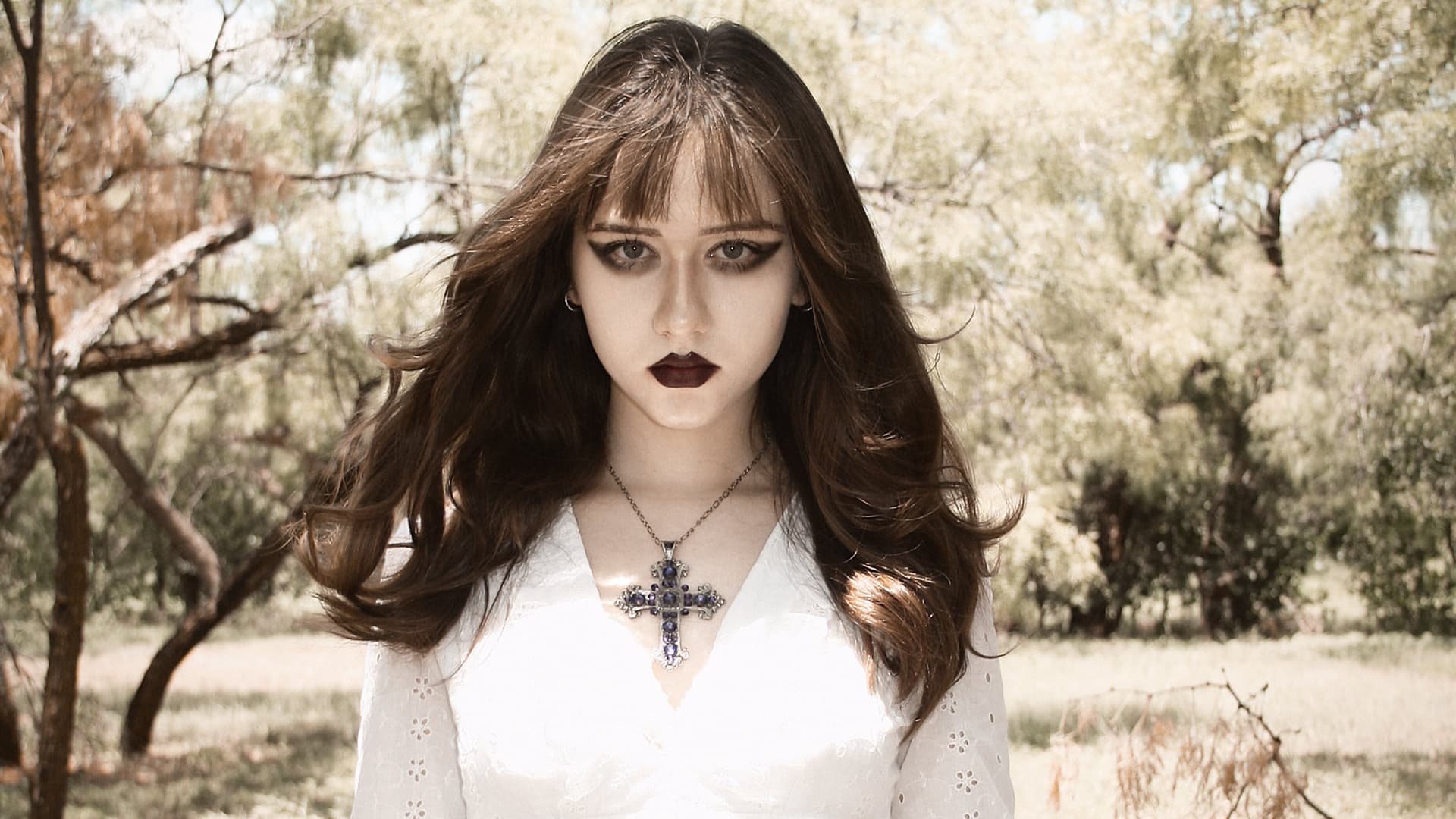 Solya at King Tuts Wah Wah Hut