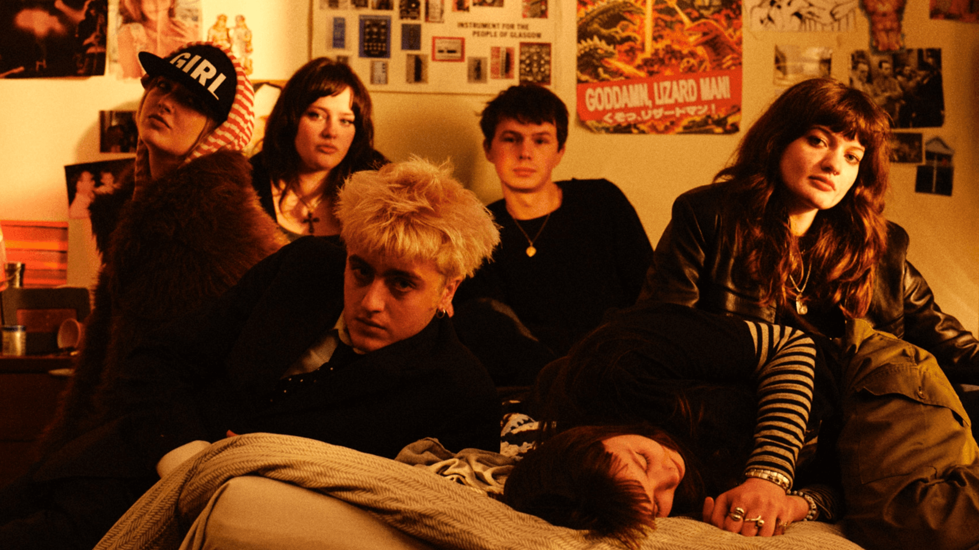Man/Woman/Chainsaw at King Tuts Wah Wah Hut