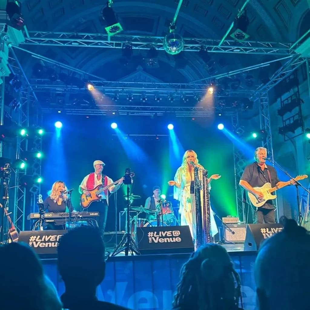 Fleetwood Mac - Our Own Way - Lewes Little Theatre