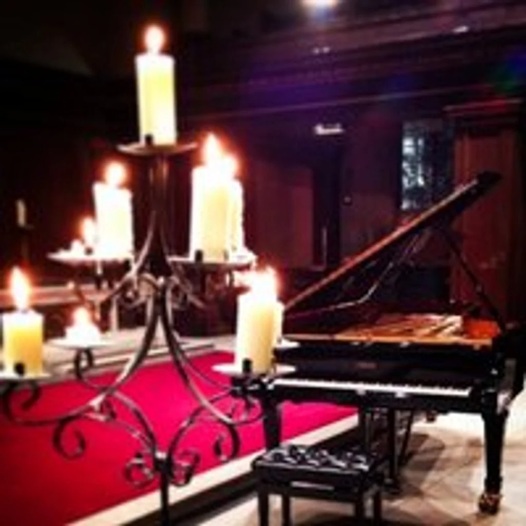 Einaudi Chillout Piano by Candlelight at Actors Church (St Paul's Covent Garden)