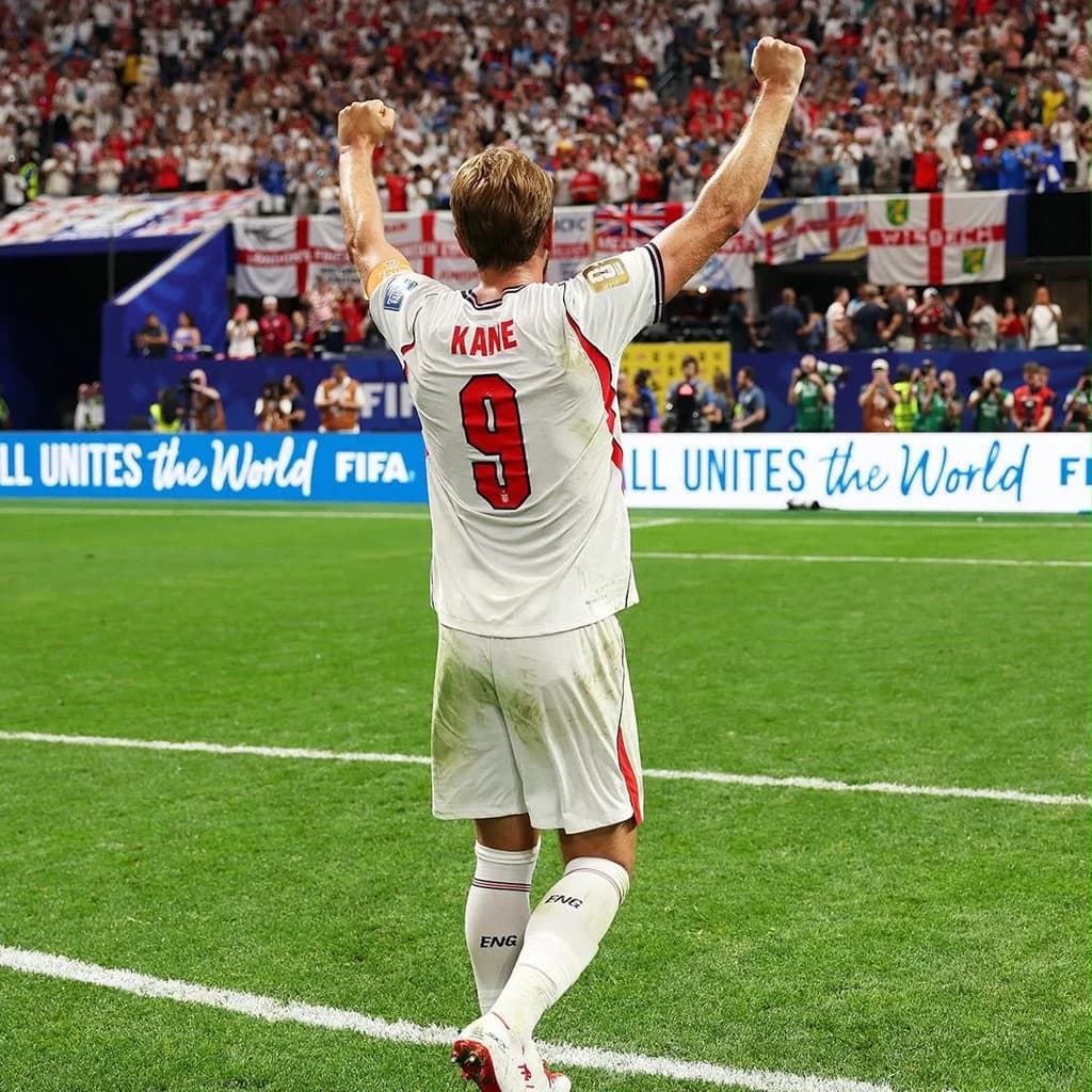 ITSCOMINGHOMEZONE x CENTREFORCE: England Semi-Final (Shoreditch)