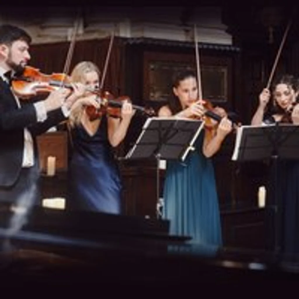 The Lark Ascending and Mozart Clarinet Concerto by Candlelight at St Mary Le Strand