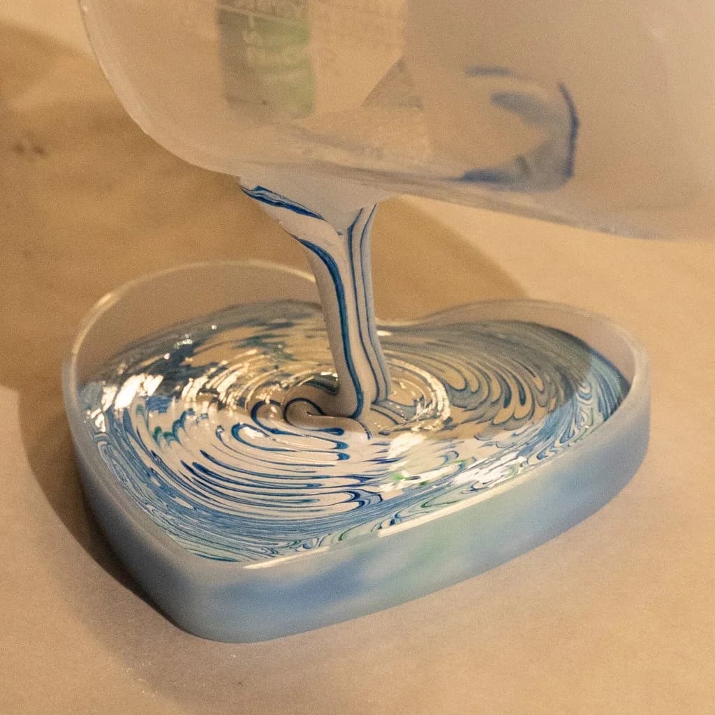 Eco Resin Workshop Bristol Creative Night with Drink and Tapas O