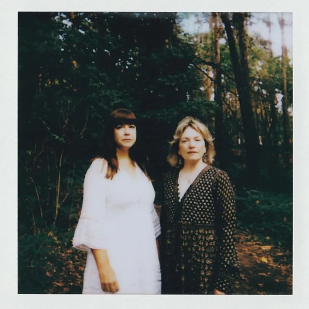 Lucy Kitchen & E.R. Thorpe - Co-Headline Tour
