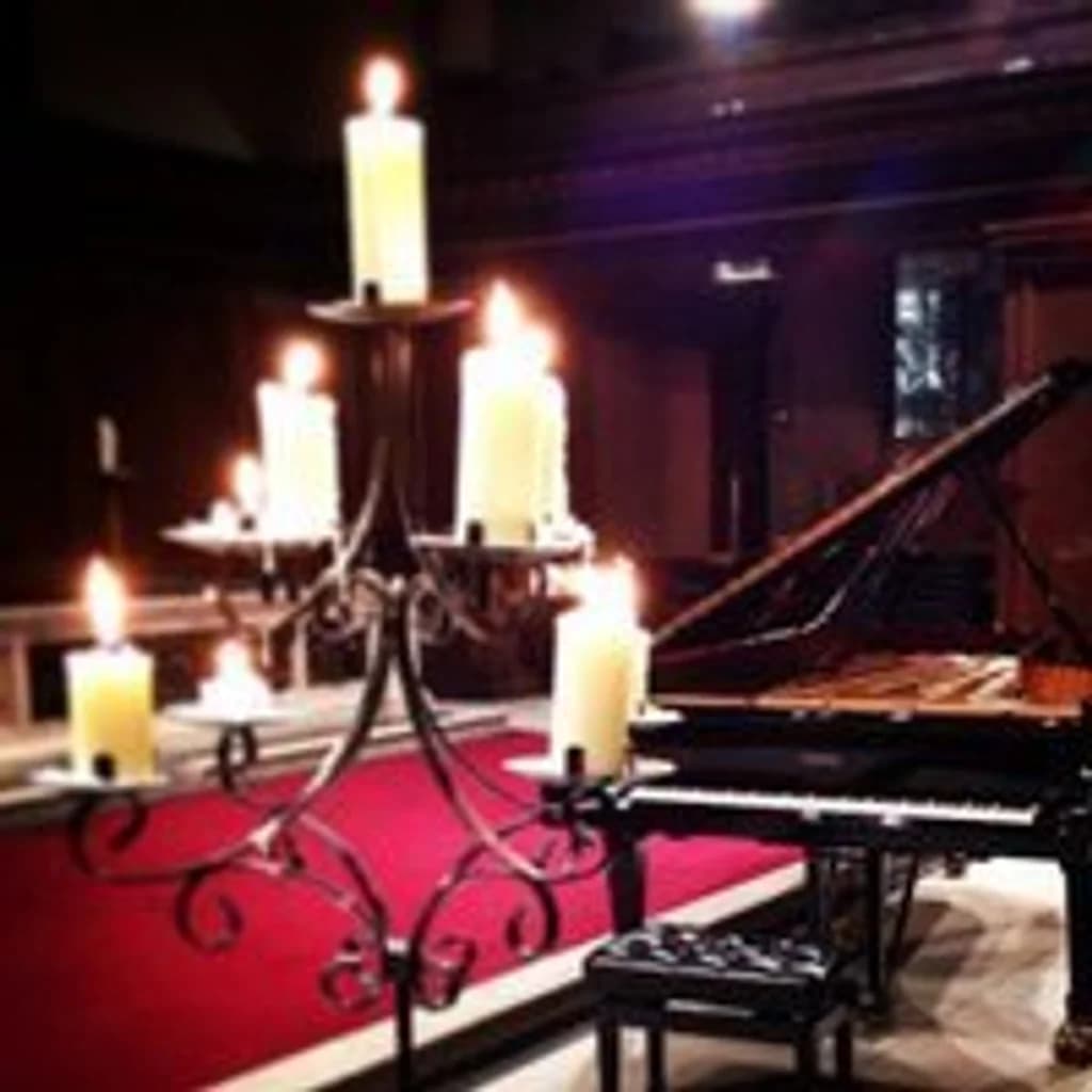Mozart - Piano Sonatas by Candlelight at St. Giles Cathedral High Street Edinburgh EH1