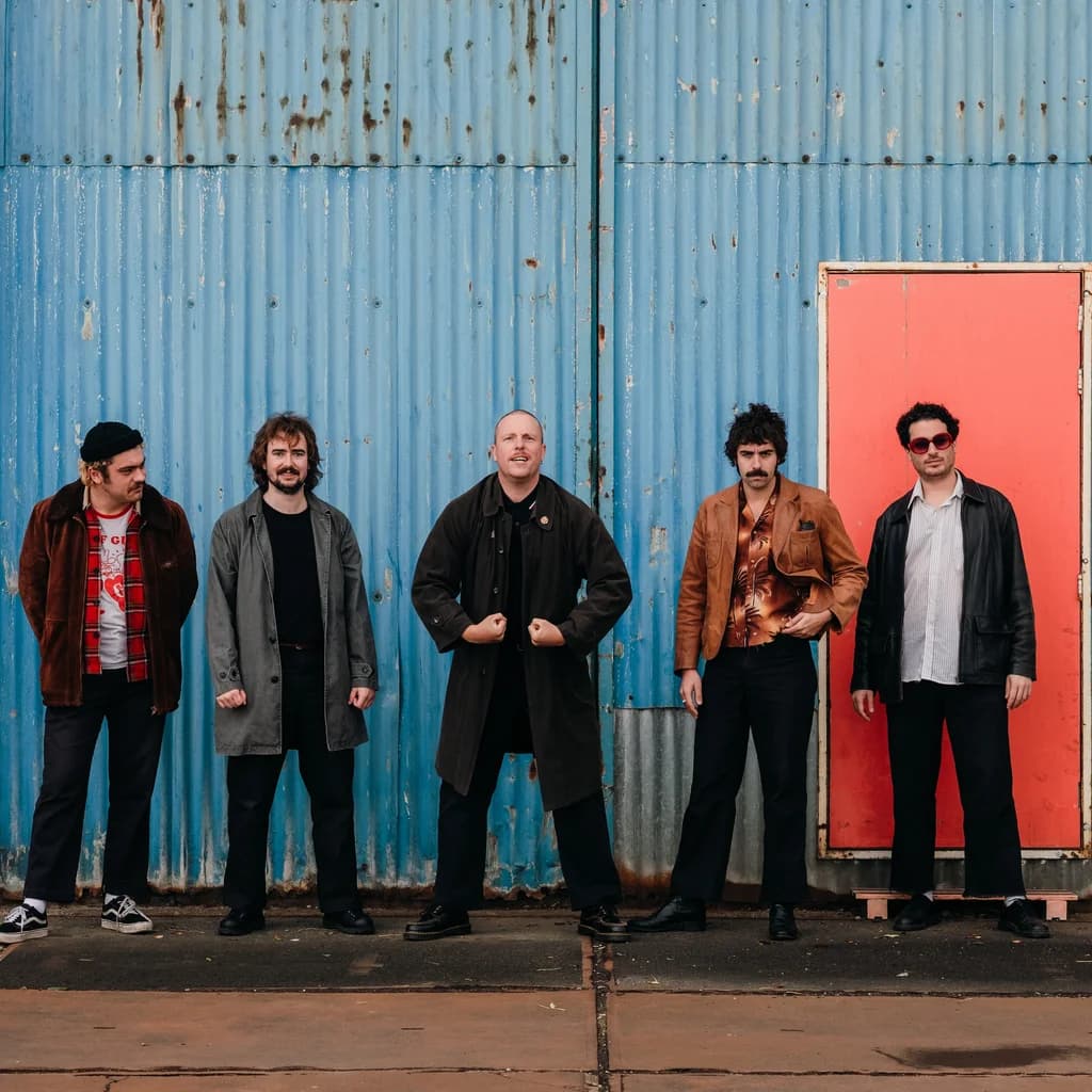 DC Presents: Iguana Death Cult (NL) + Support