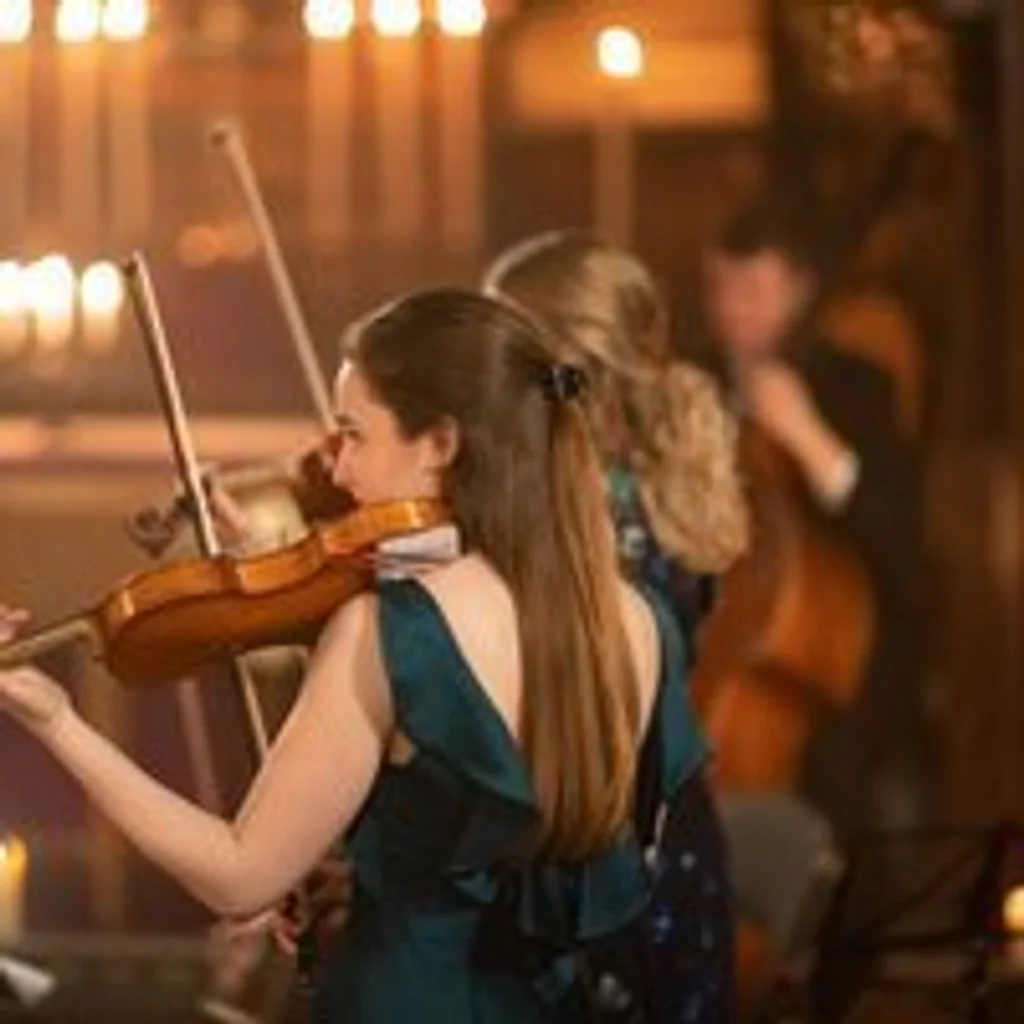 A Viennese Christmas by Candlelight