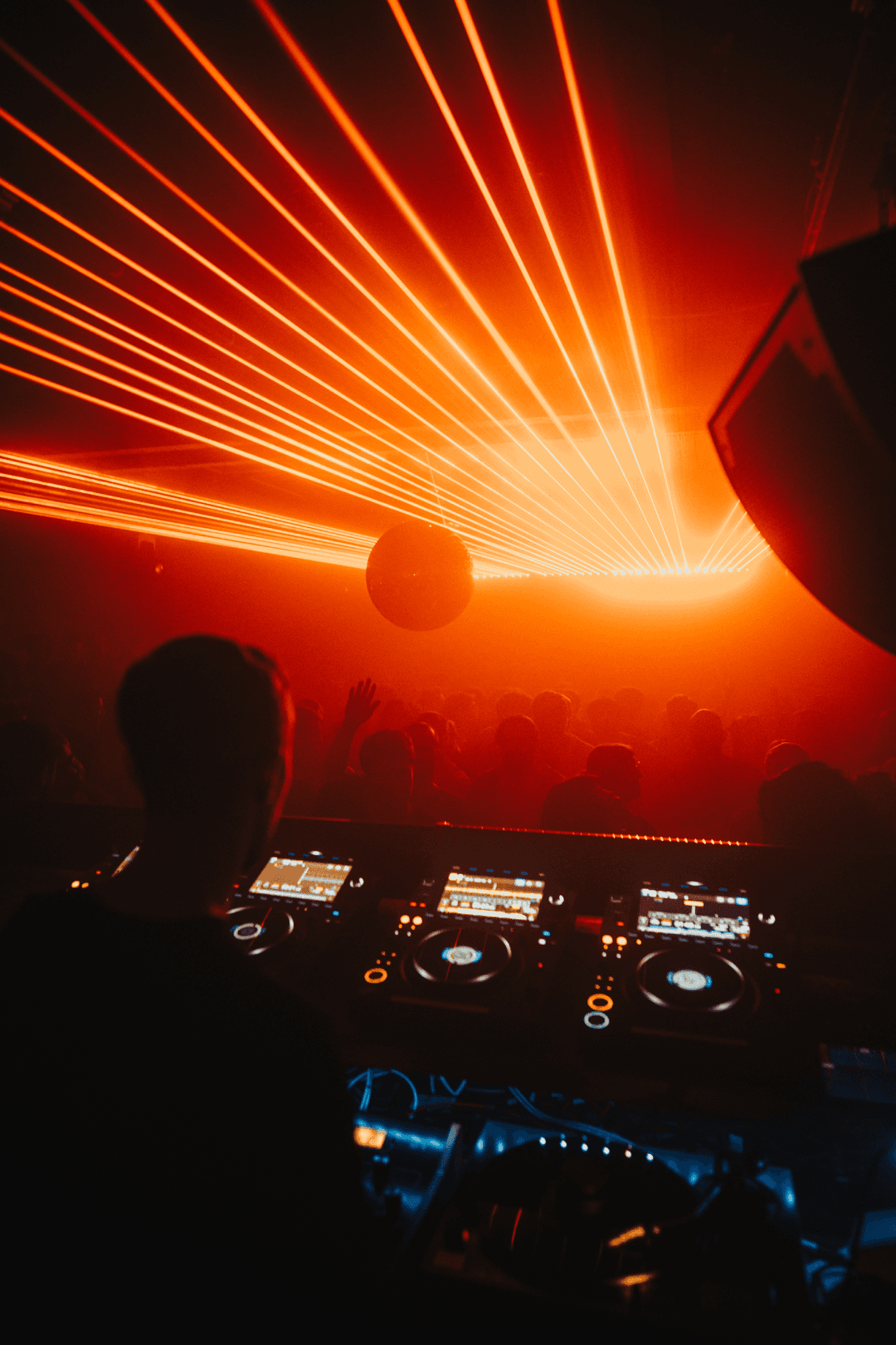 Phonox NYE: ****** ******* & *******